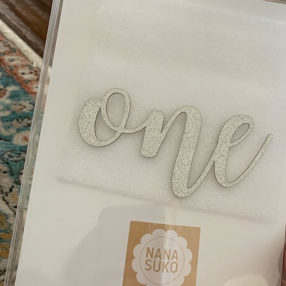 First birthday “one” sliver glitter cake topper - Picture 2 of 7